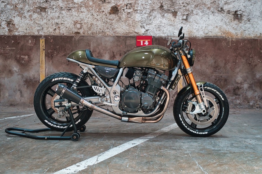 Kyrova Inazuma 750